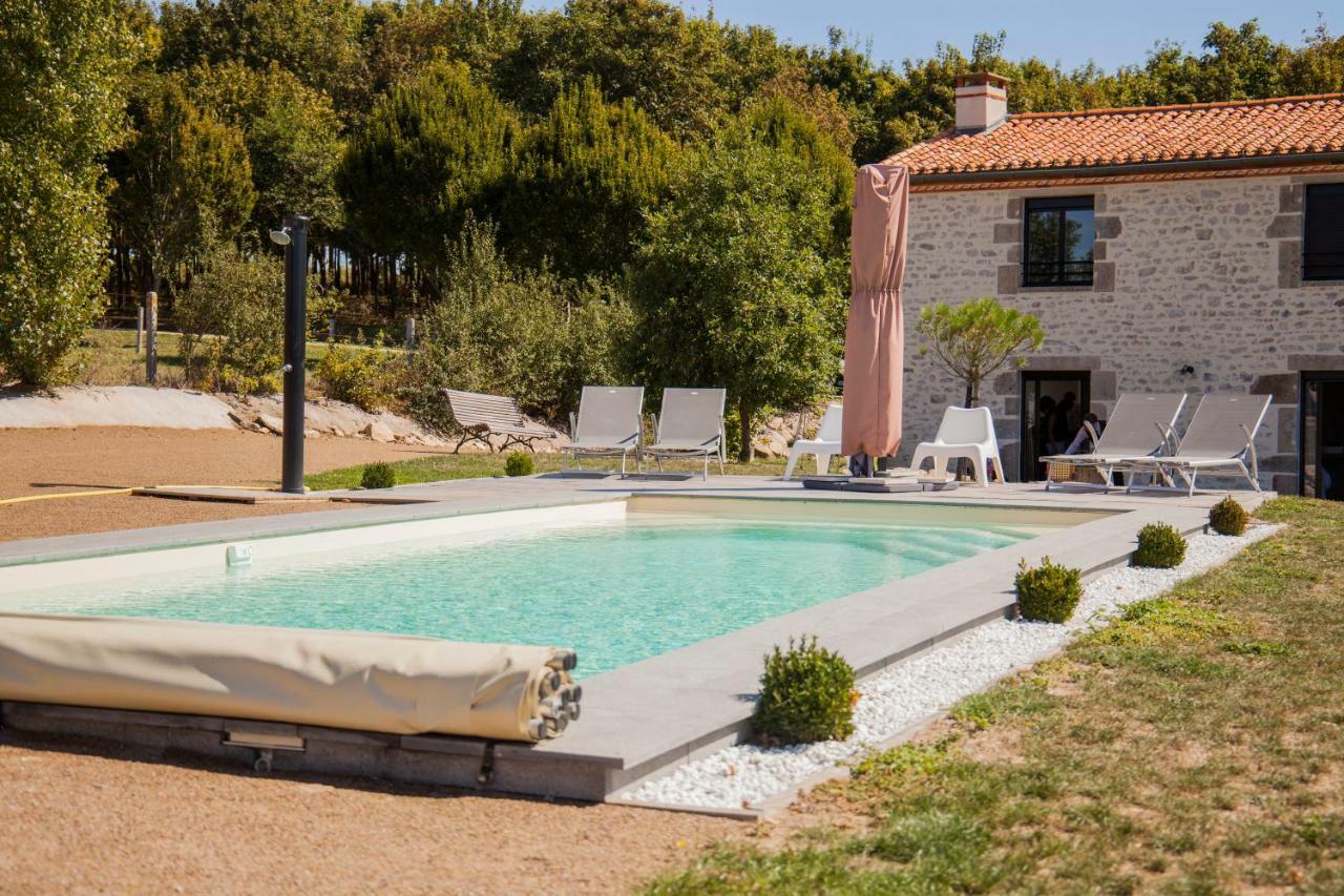 La Remise 4 Etoiles Villa Saint-Hilaire-de-Mortagne ภายนอก รูปภาพ