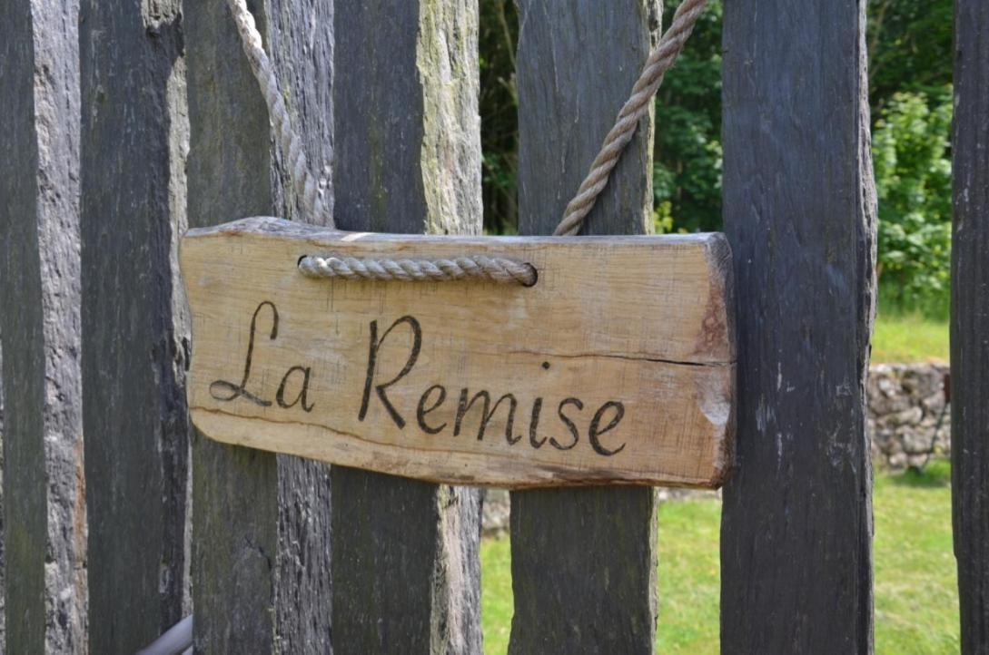 La Remise 4 Etoiles Villa Saint-Hilaire-de-Mortagne ภายนอก รูปภาพ